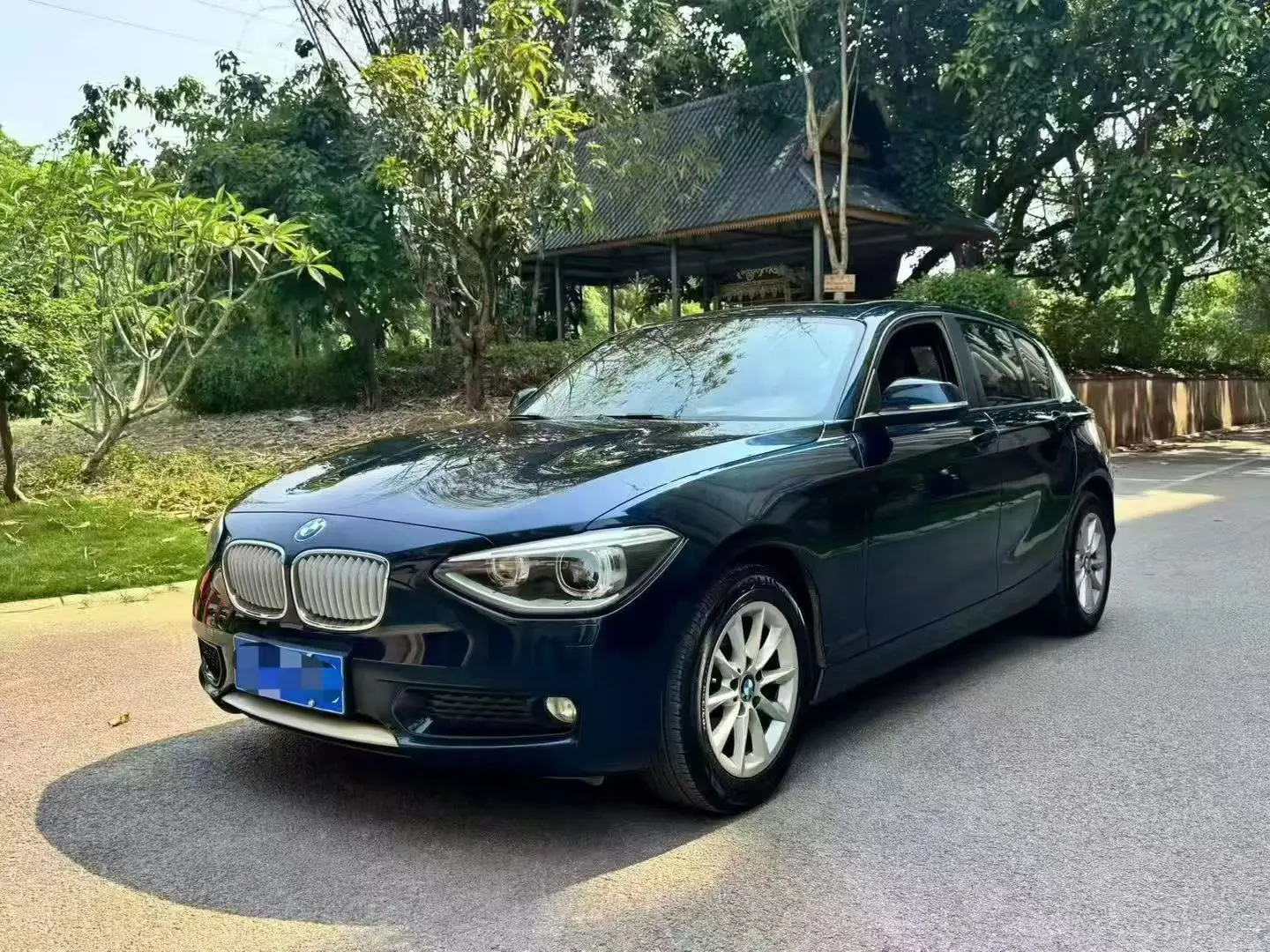 BMW 1 Series  из Китая
