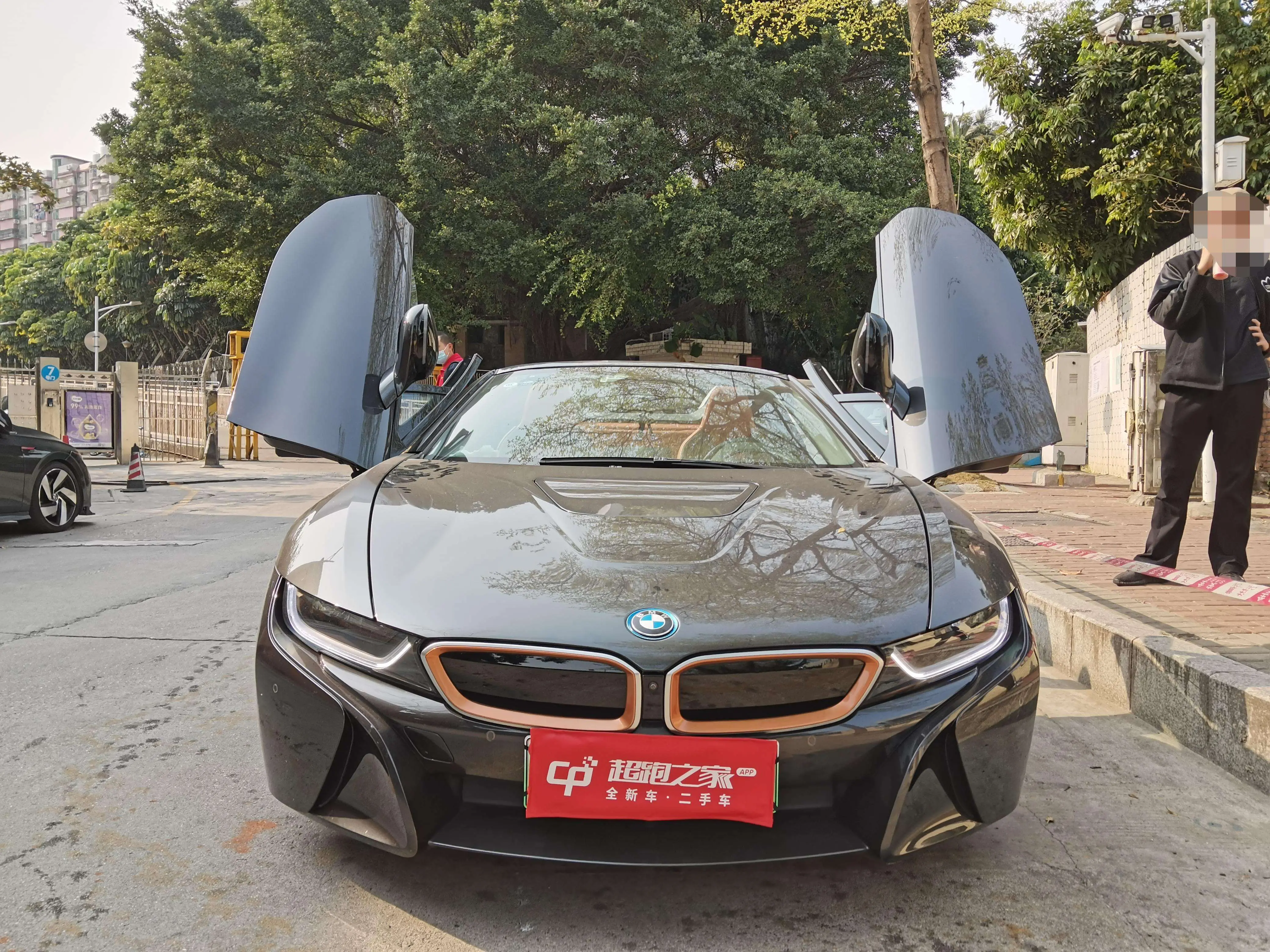 BMW i8  из Китая
