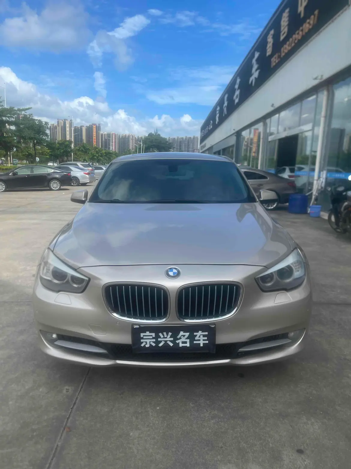 BMW 5 Series GT  из Китая