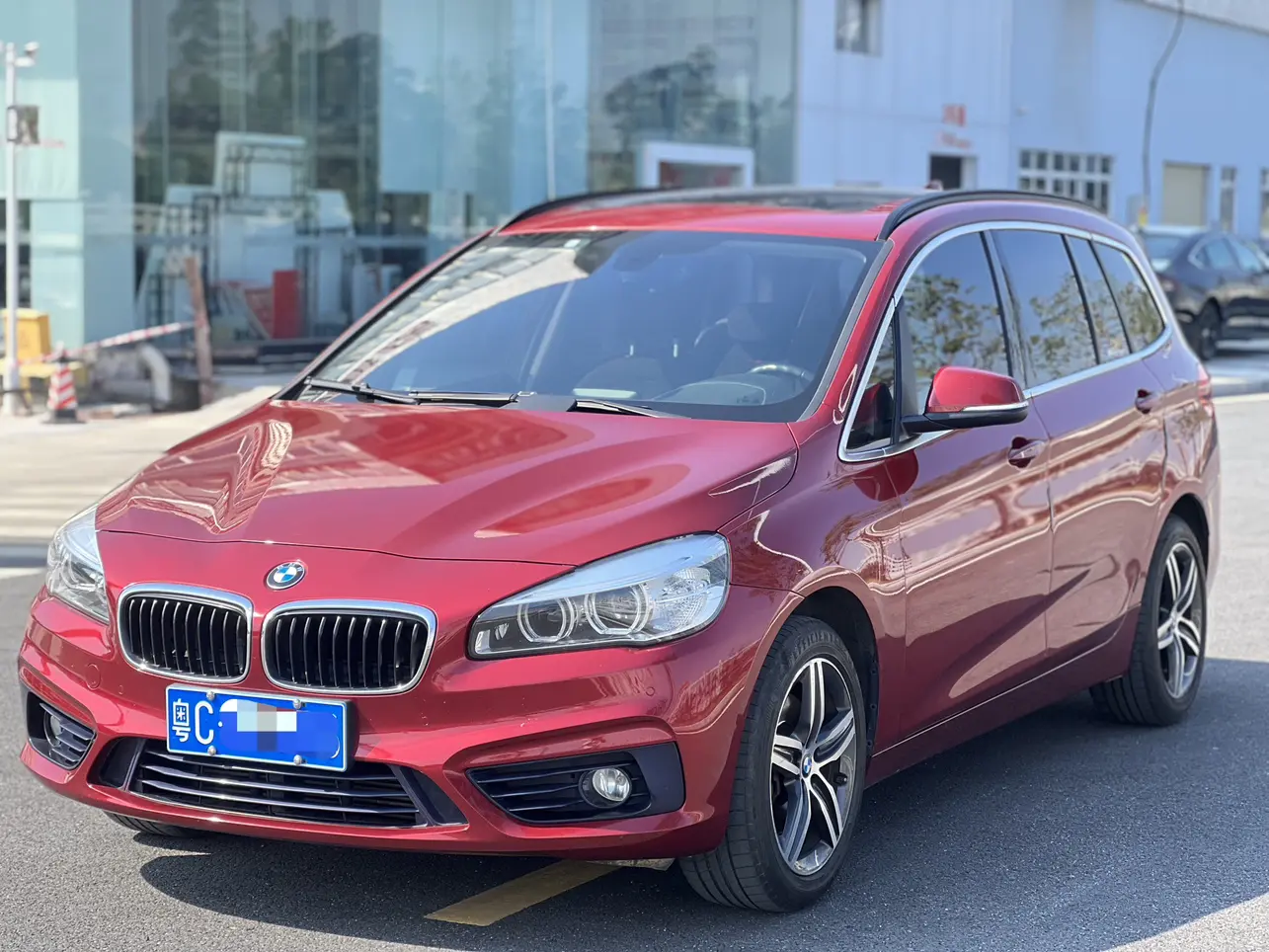 BMW 2 Series Gran Tourer  из Китая