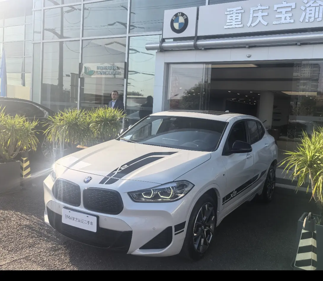BMW X2