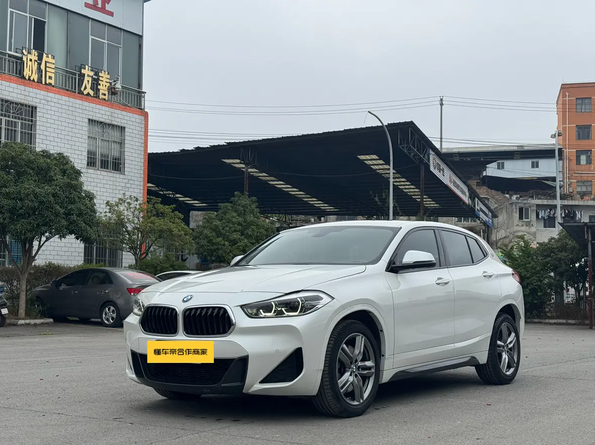 BMW X2  из Китая