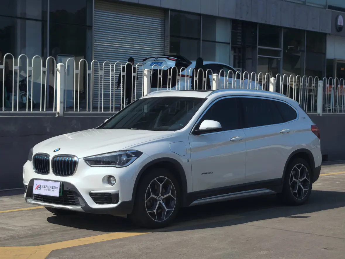 BMW X1 PHEV  из Китая