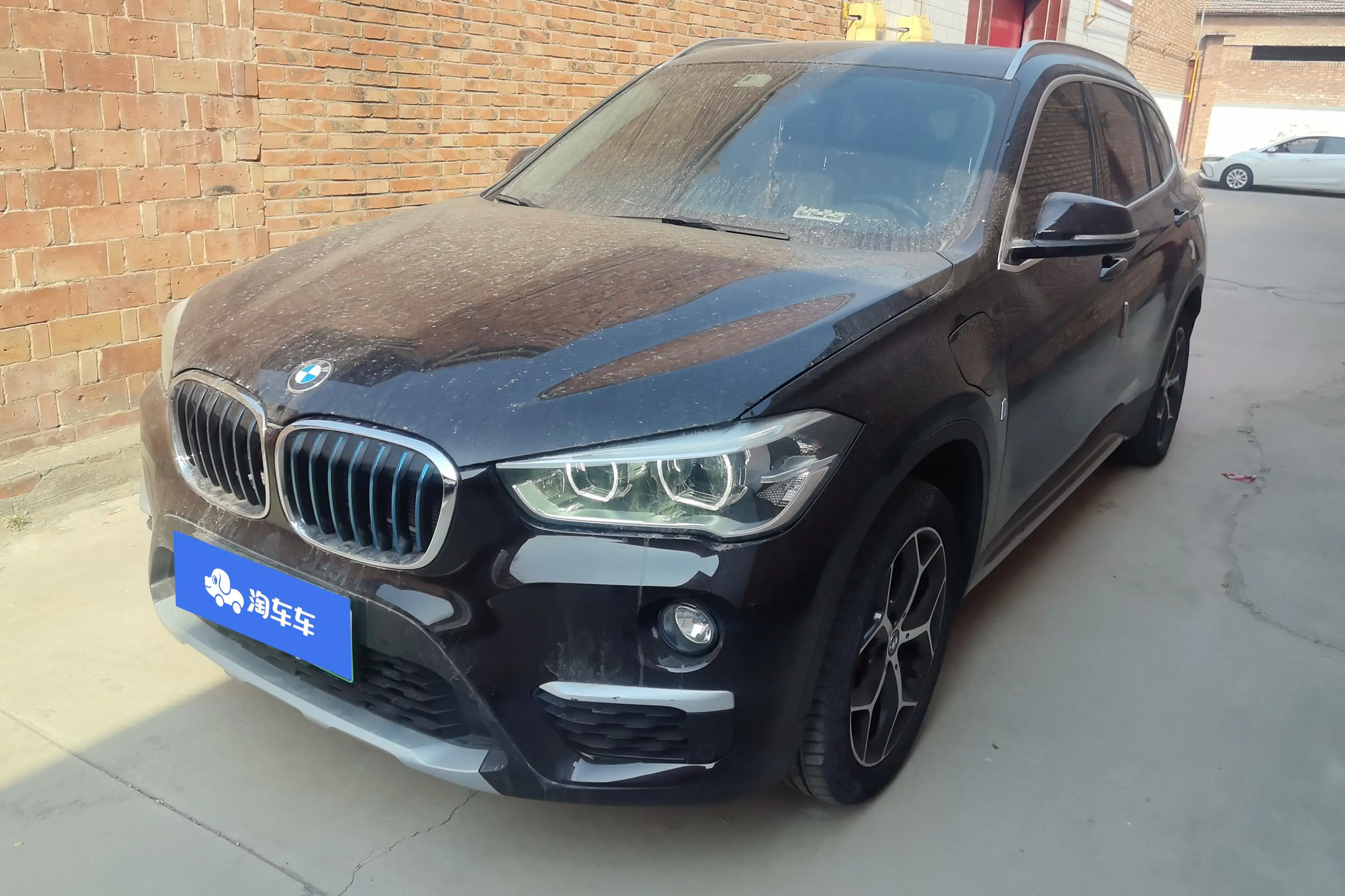 BMW X1 PHEV  из Китая