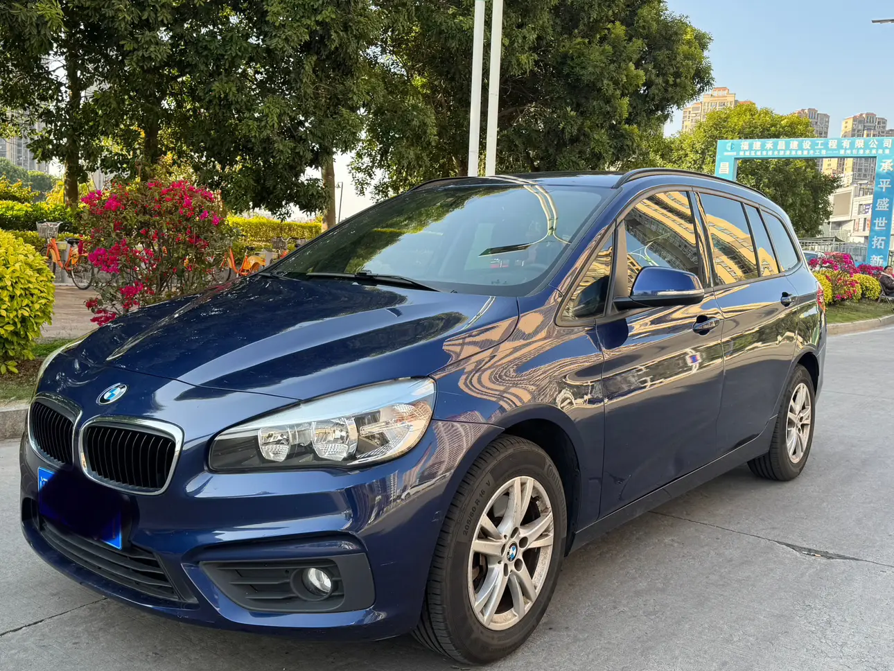 BMW 2 Series Active Tourer  из Китая