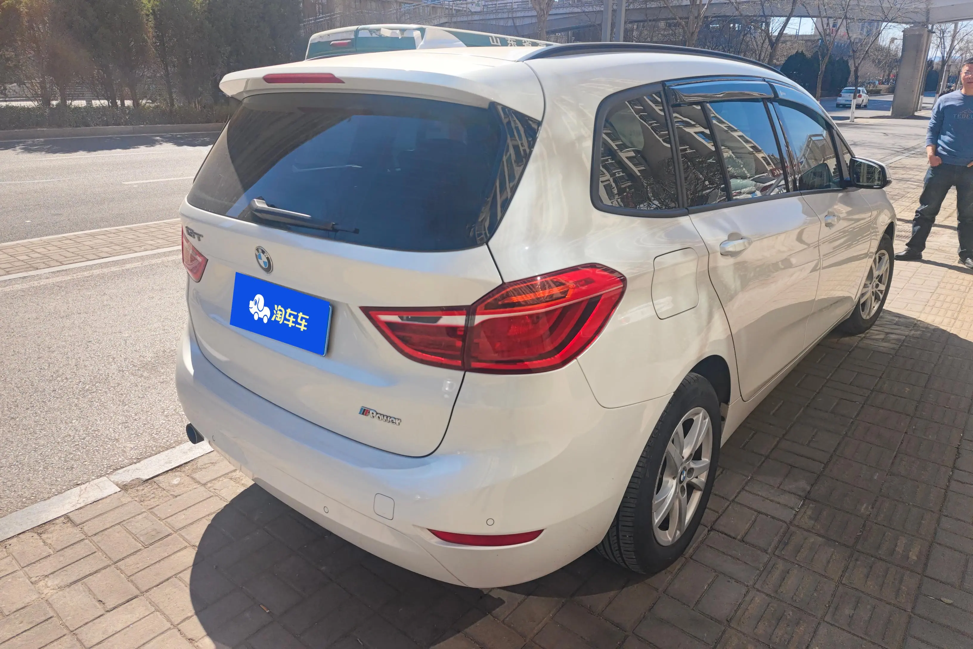 BMW 2 Series Active Tourer  из Китая
