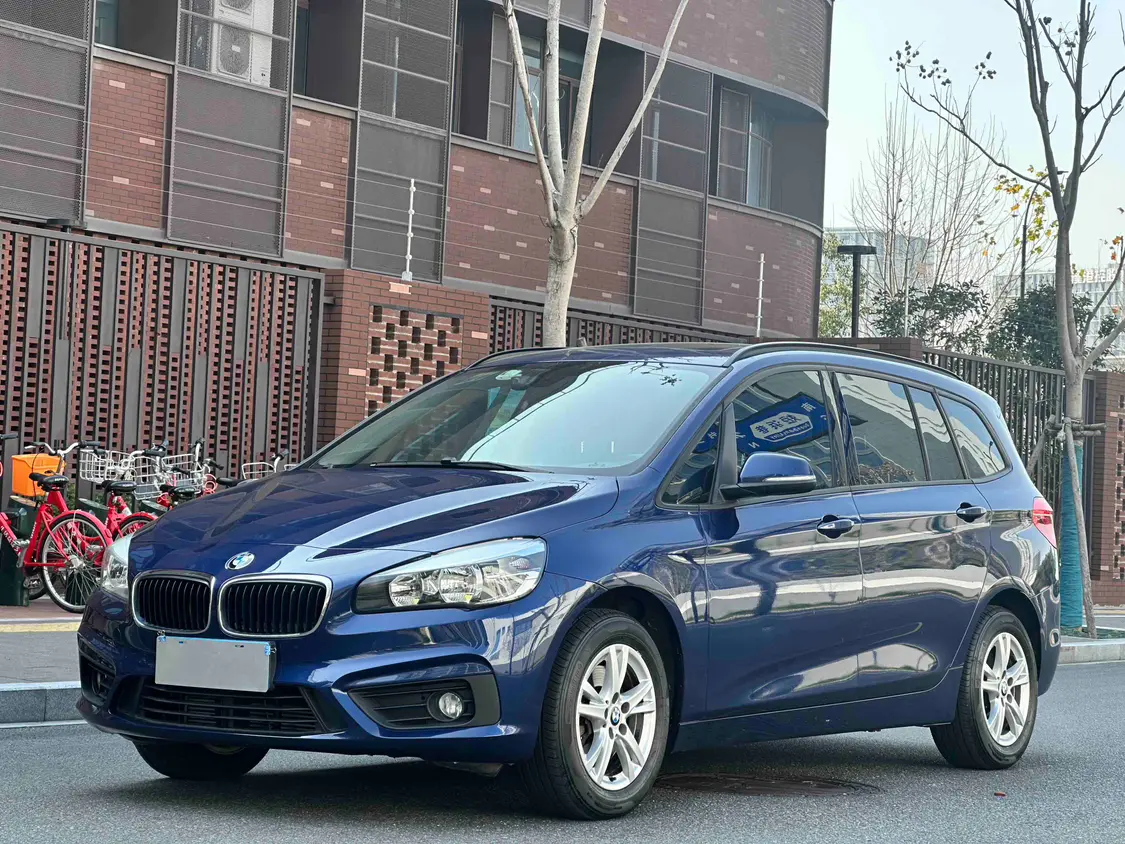 BMW 2 Series Active Tourer  из Китая