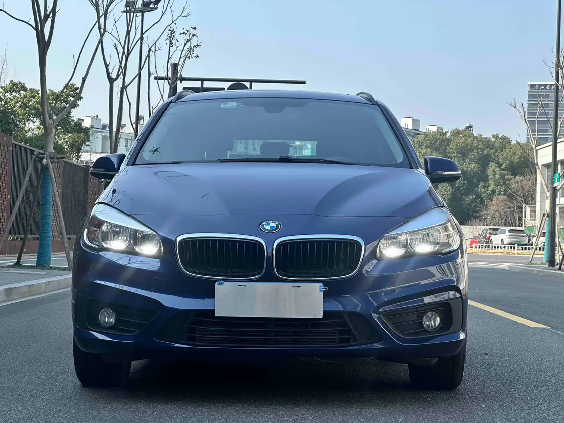 BMW 2 Series Active Tourer  из Китая