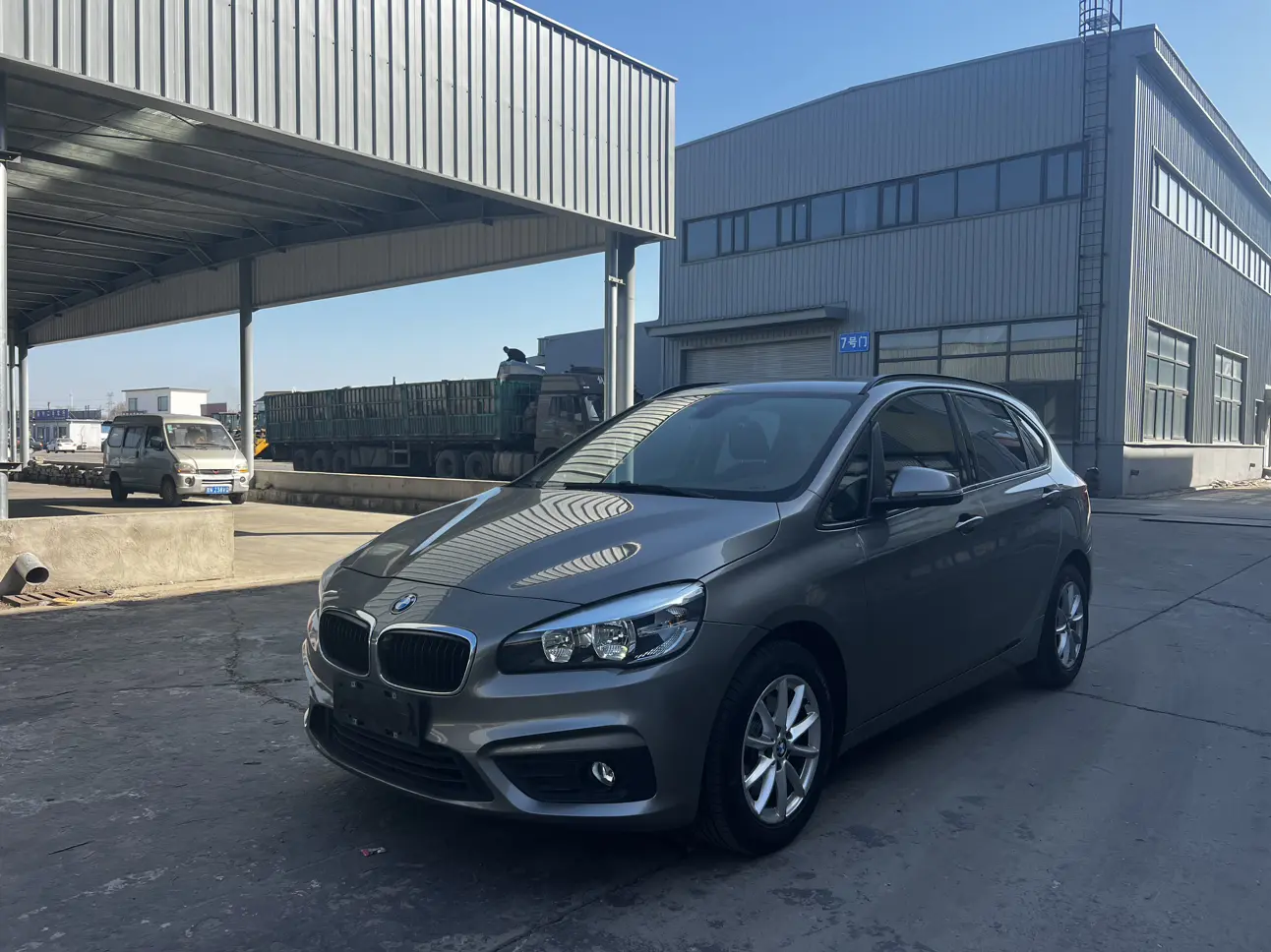 BMW 2 Series Active Tourer  из Китая