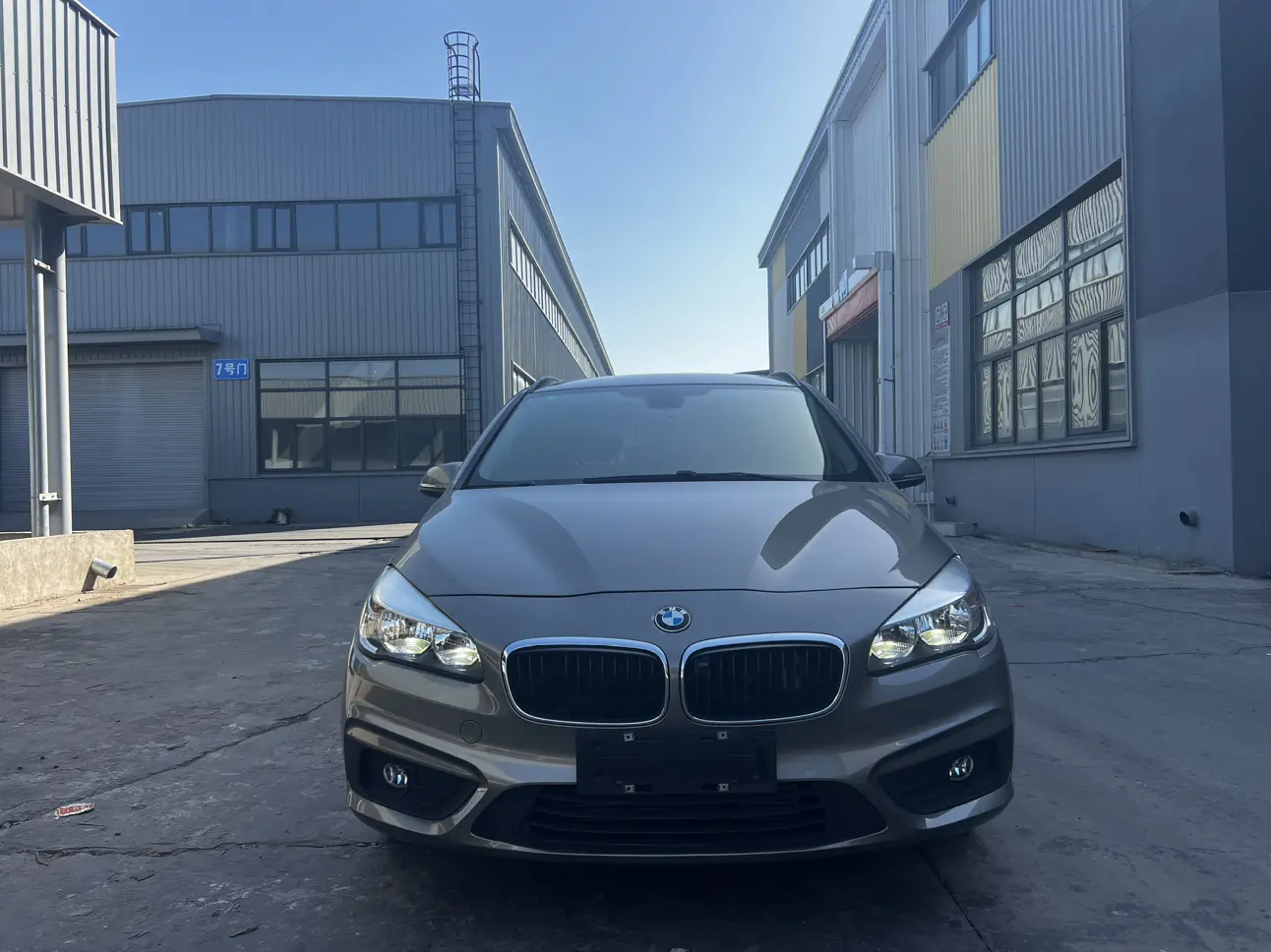 BMW 2 Series Active Tourer  из Китая