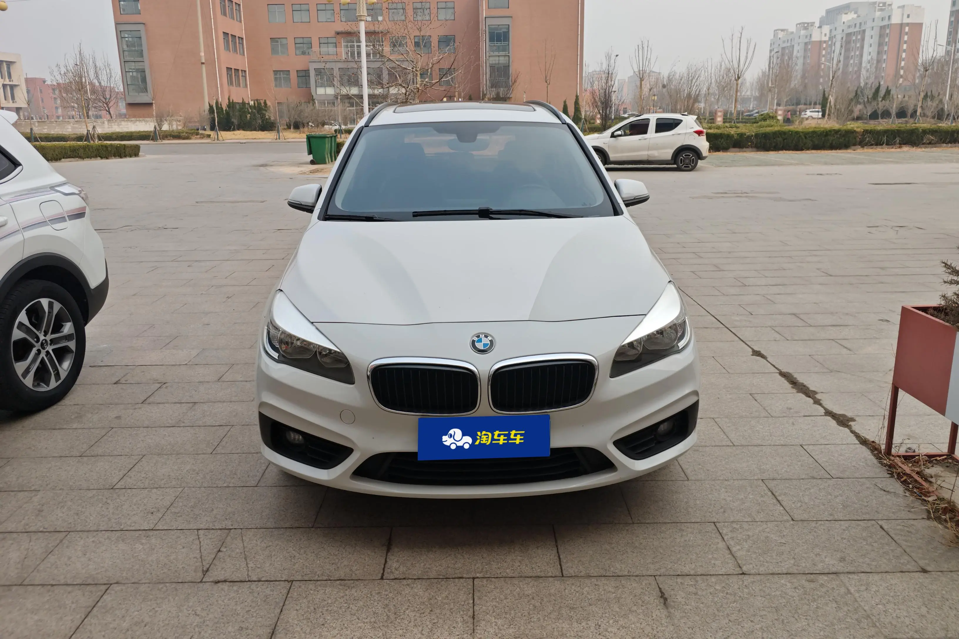 BMW 2 Series Active Tourer  из Китая