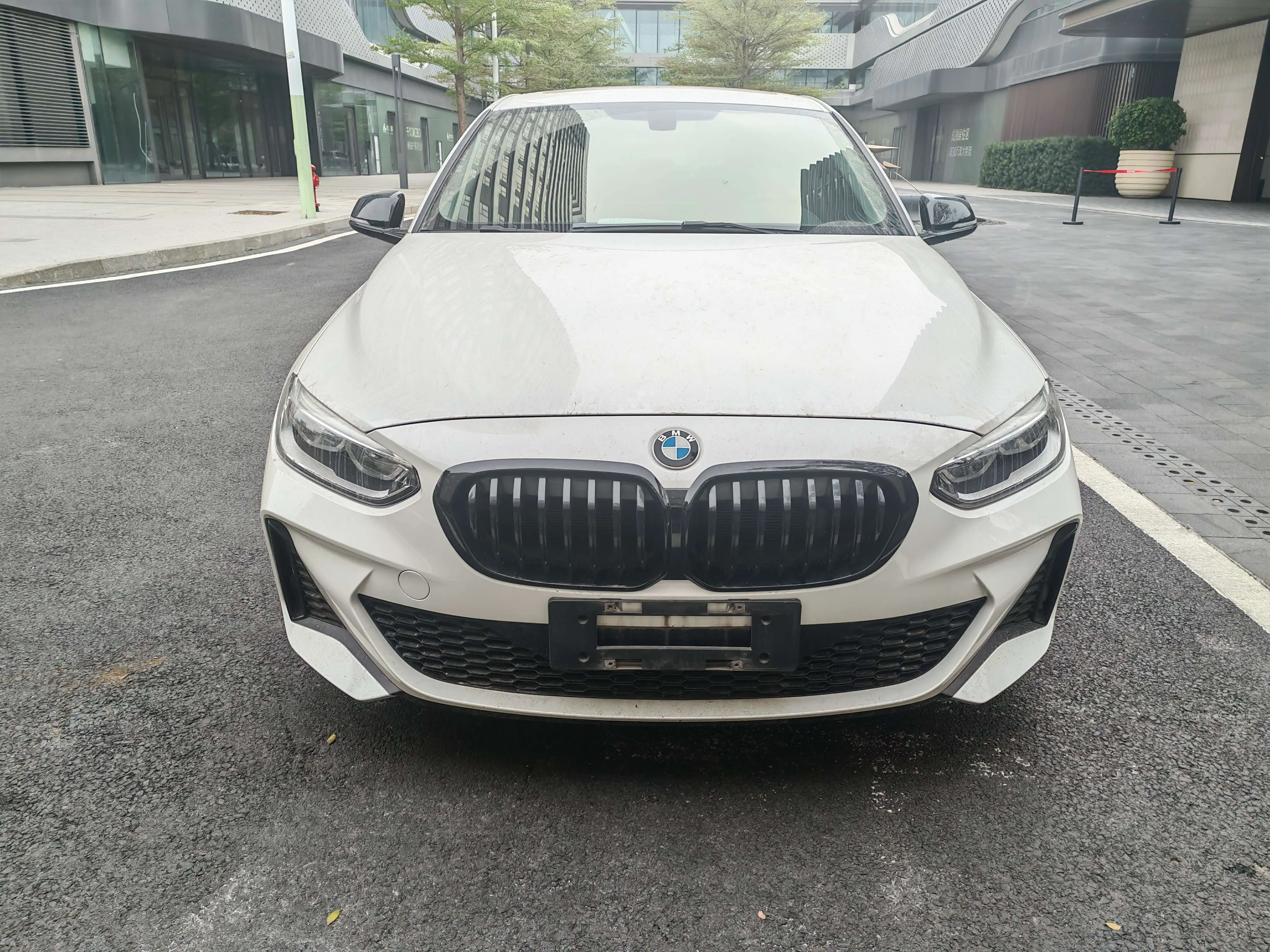 BMW 1 Series  из Китая