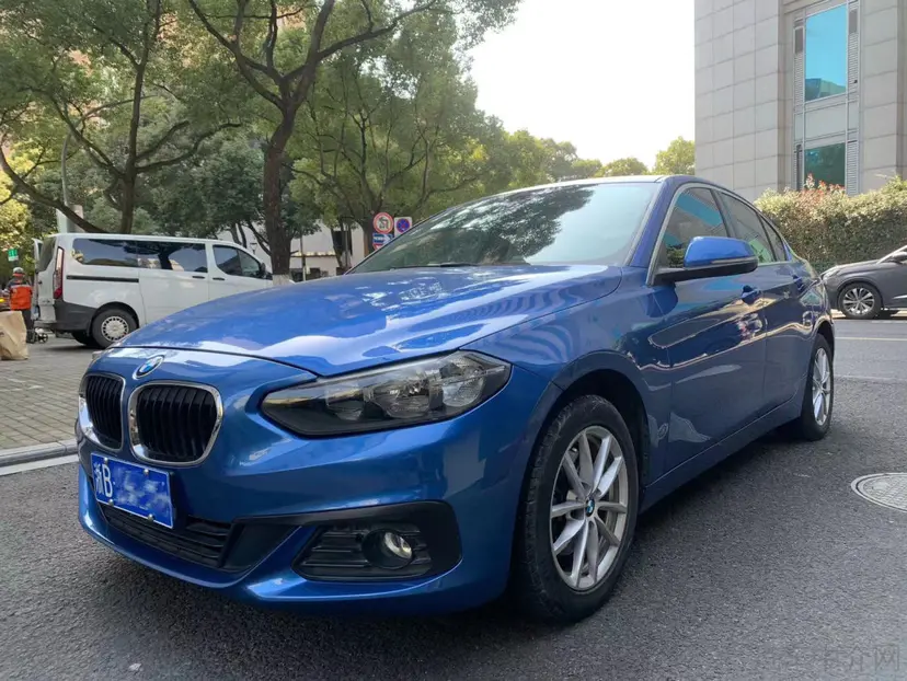 BMW 1 Series  из Китая
