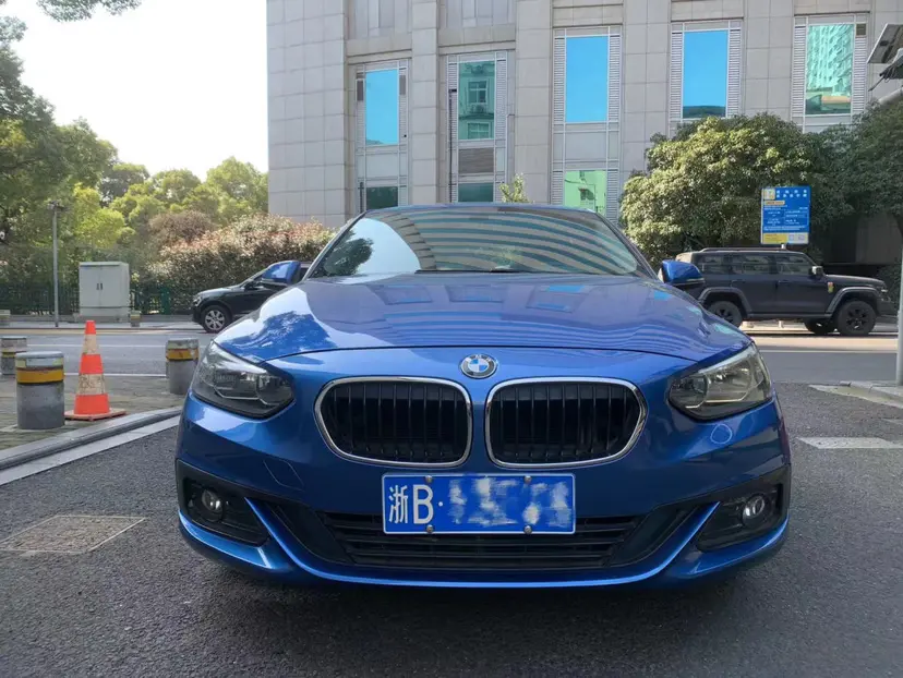 BMW 1 Series  из Китая