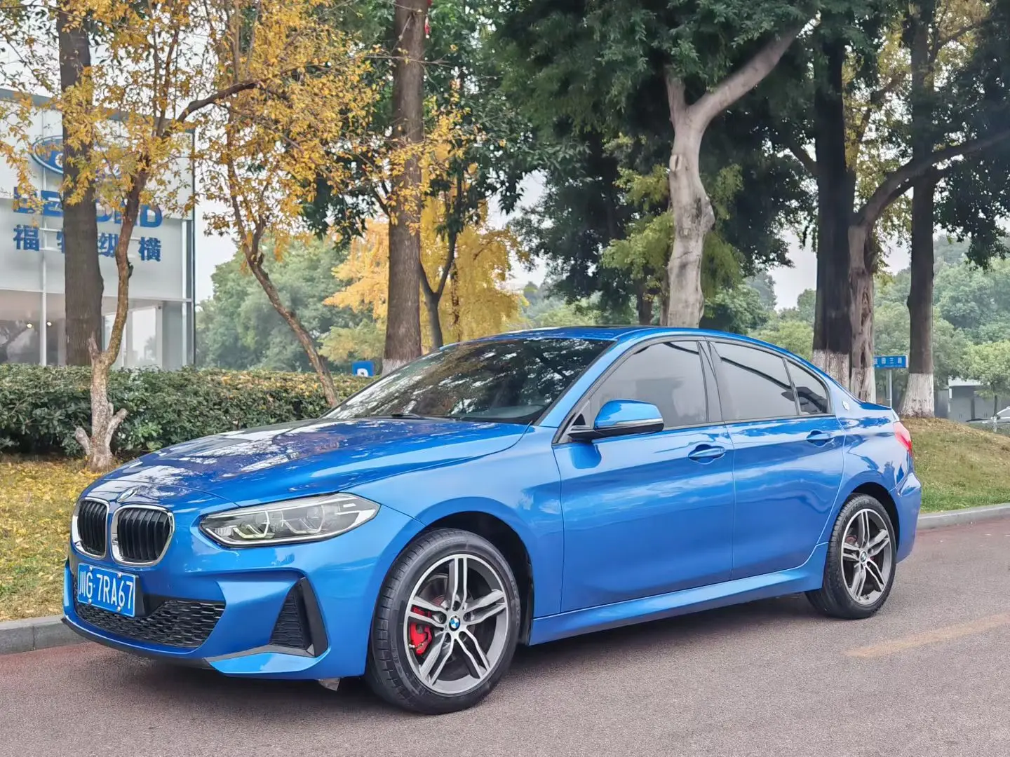 BMW 1 Series  из Китая