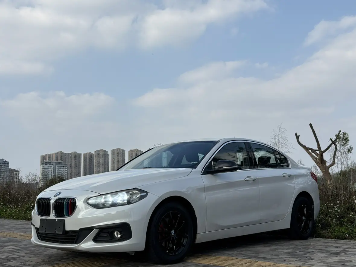 BMW 1 Series  из Китая