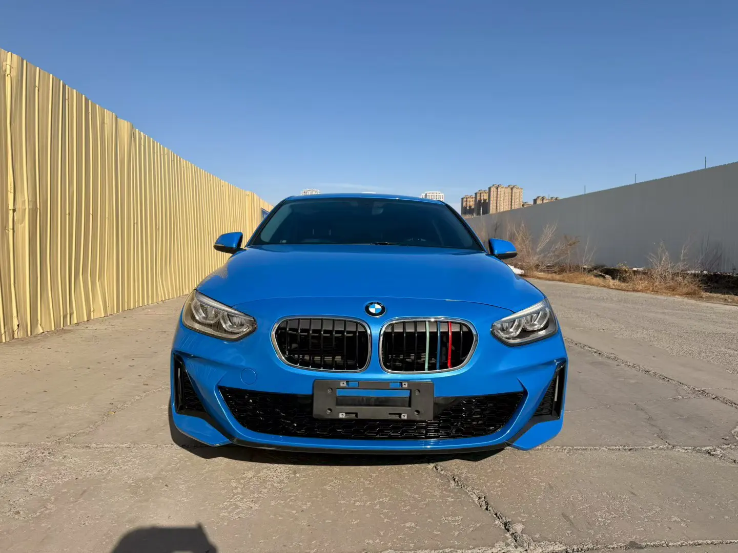 BMW 1 Series  из Китая
