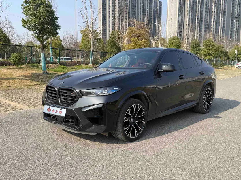 BMW X6 M  из Китая