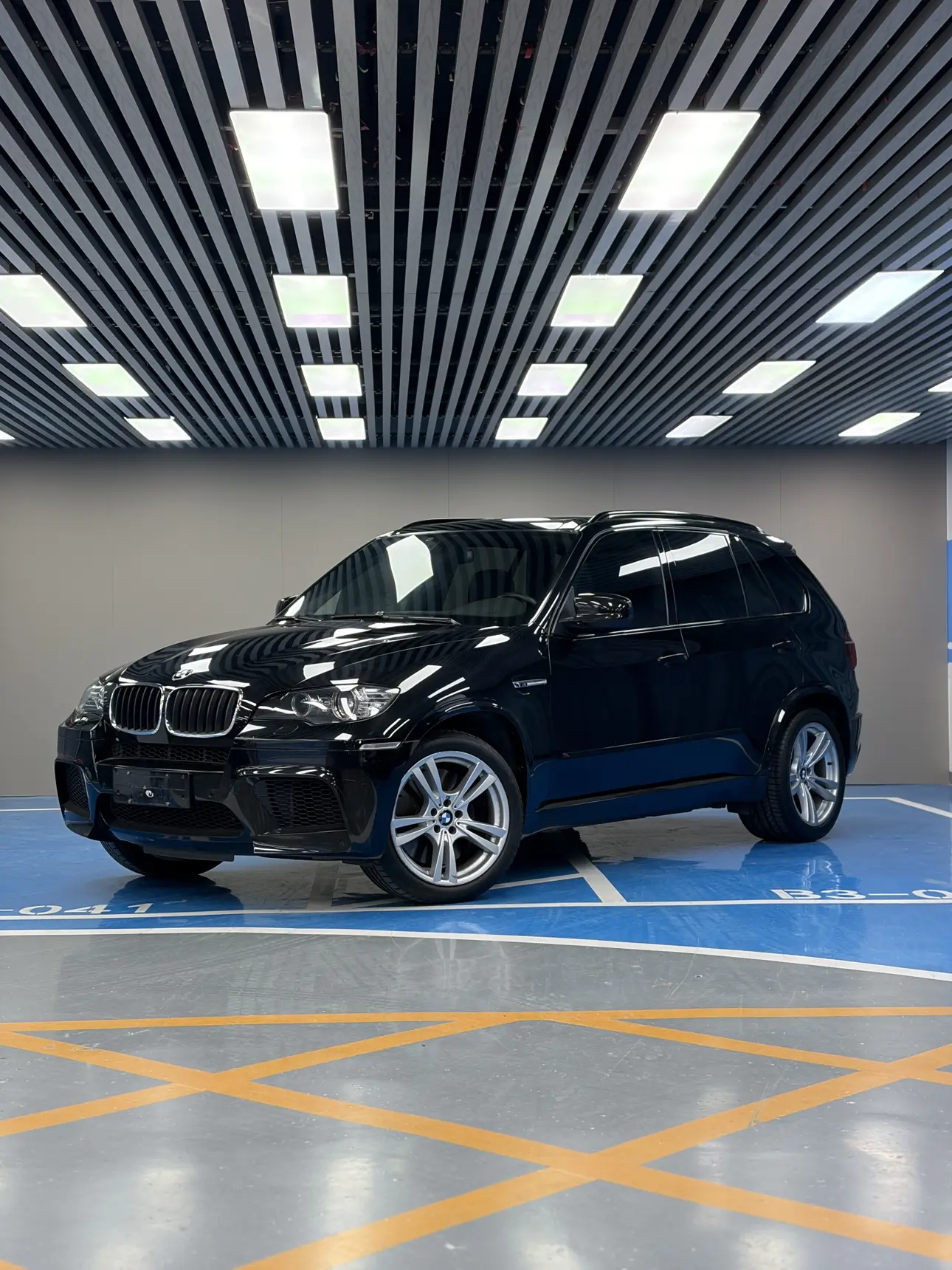 BMW X5M  из Китая