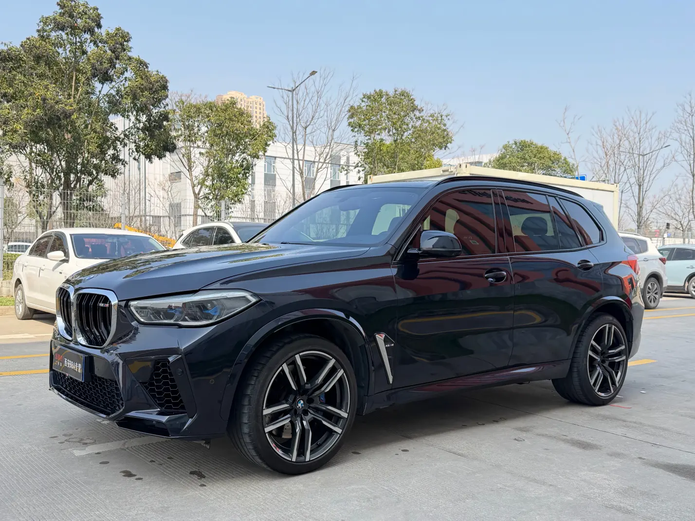 BMW X5M  из Китая