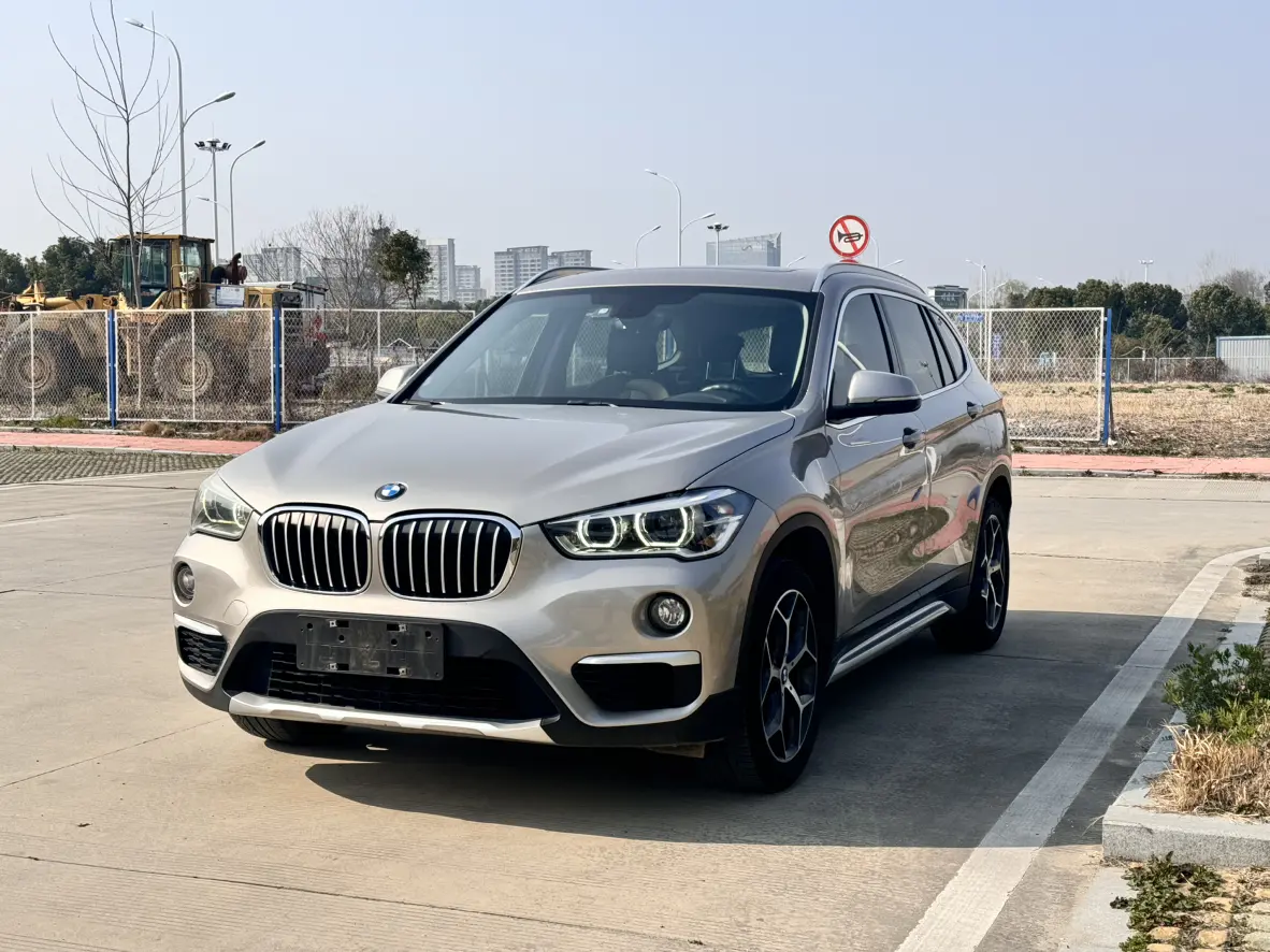 BMW X1  из Китая