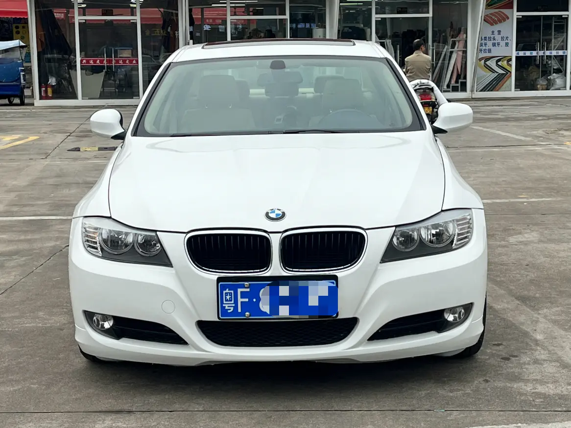 BMW 3 Series  из Китая