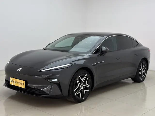 Rising Auto Feifan F7
