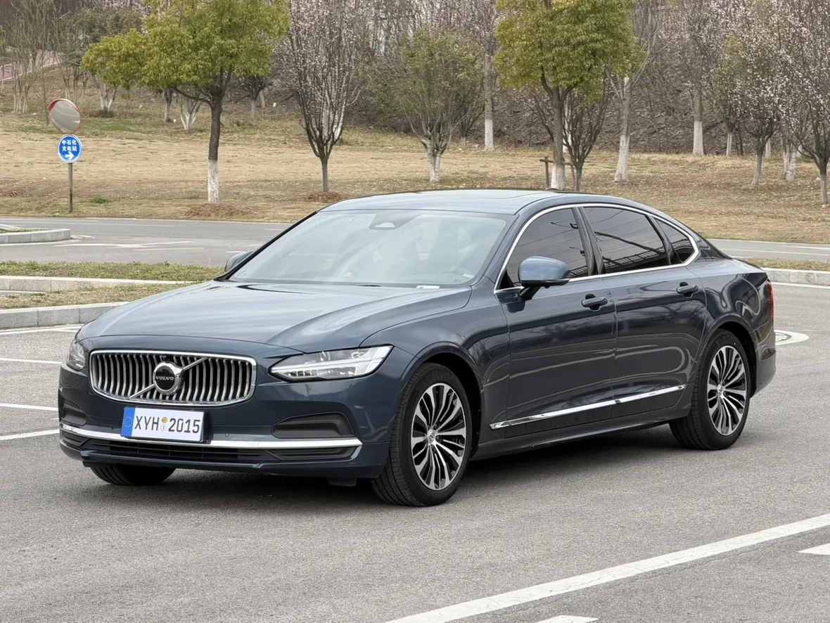 Volvo S90  из Китая