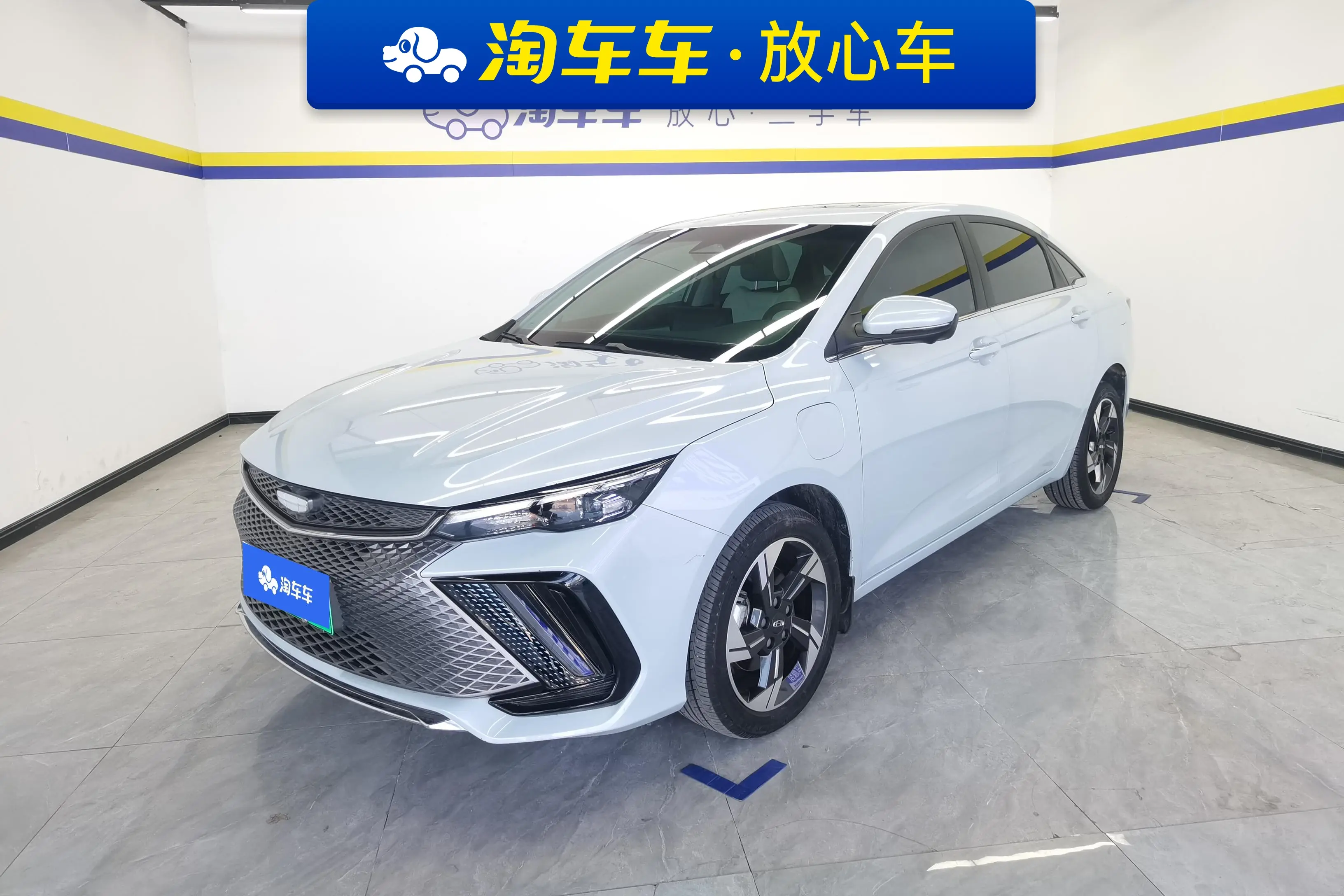 Geely Emgrand L HiP