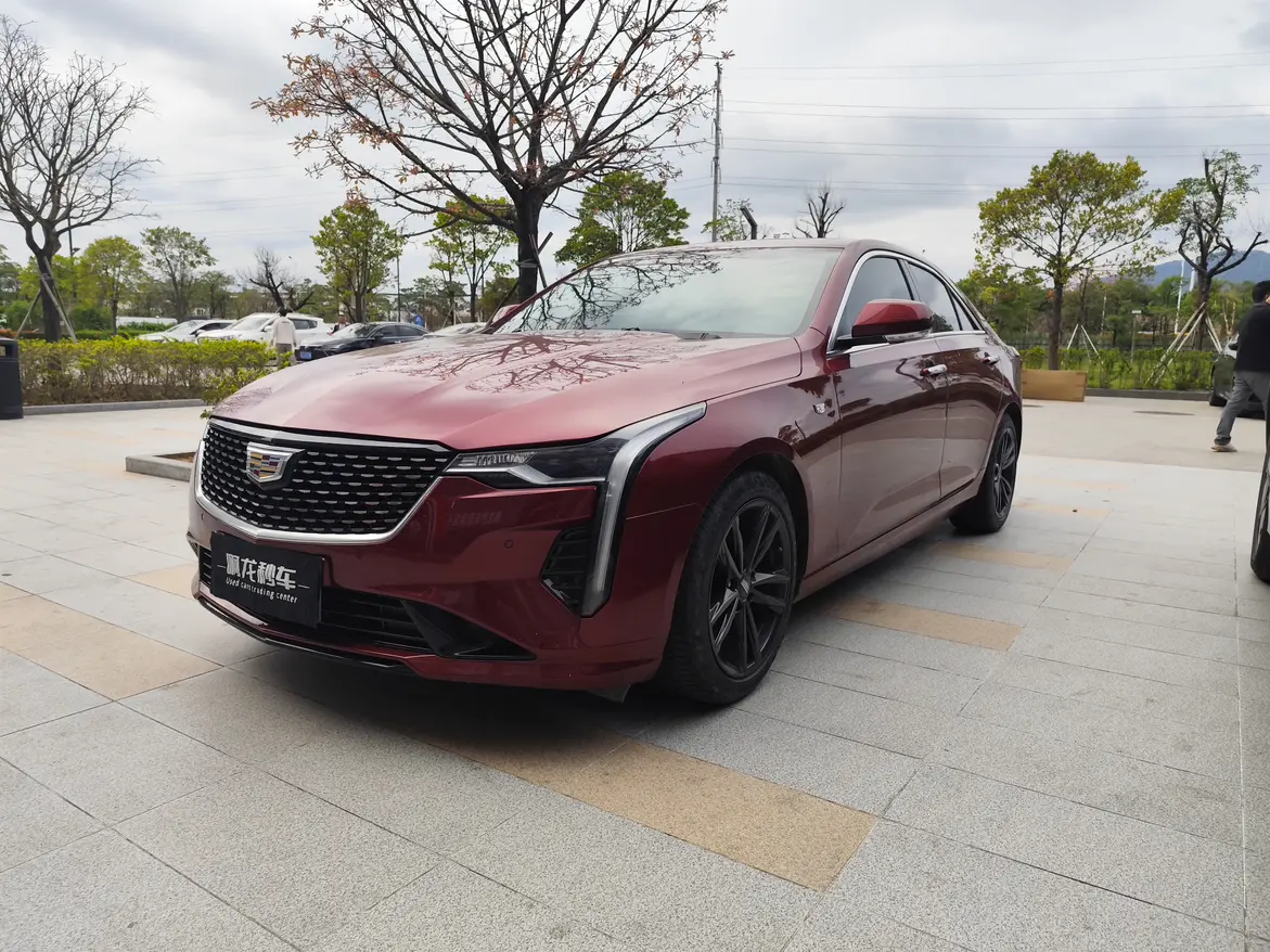 Cadillac CT4