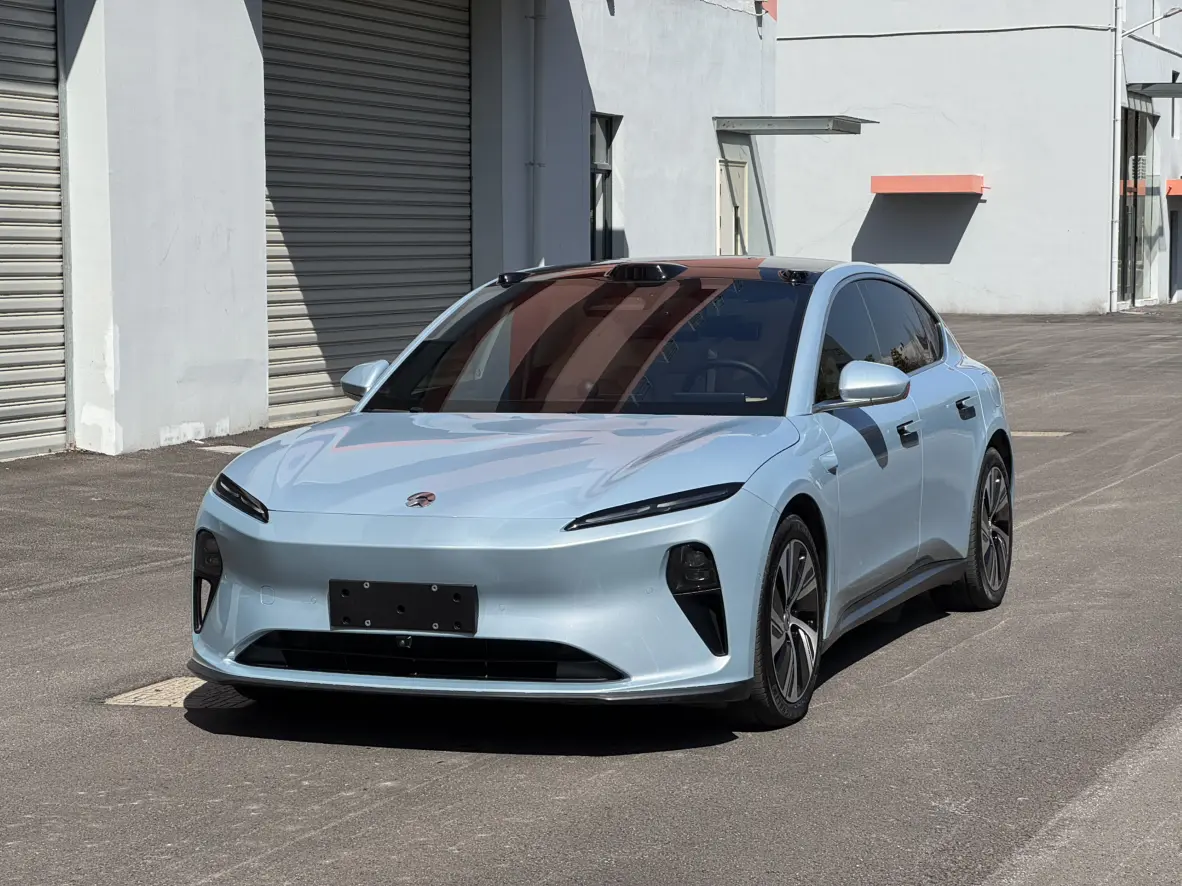 NIO ET5T