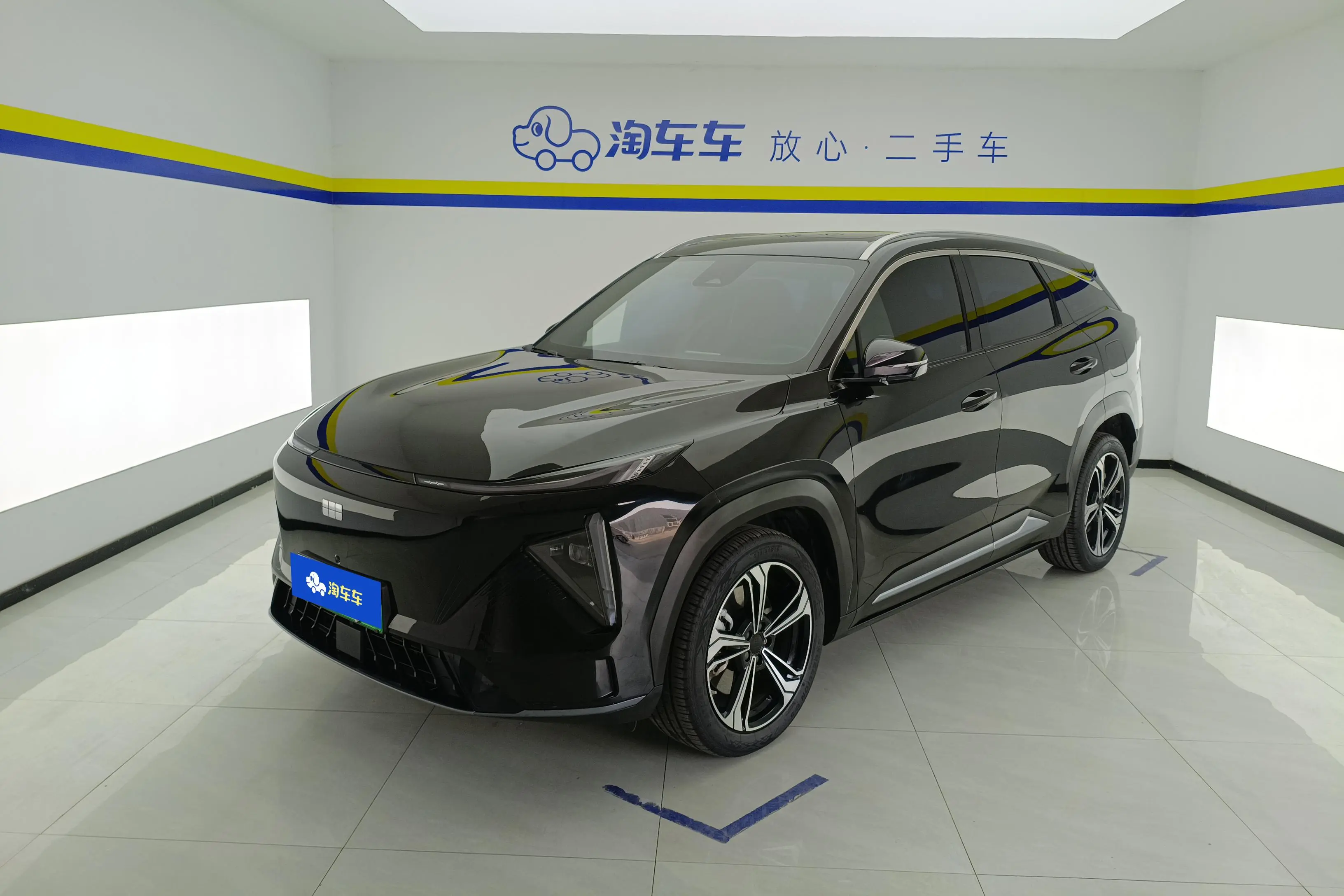 Geely Galaxy L7  из Китая