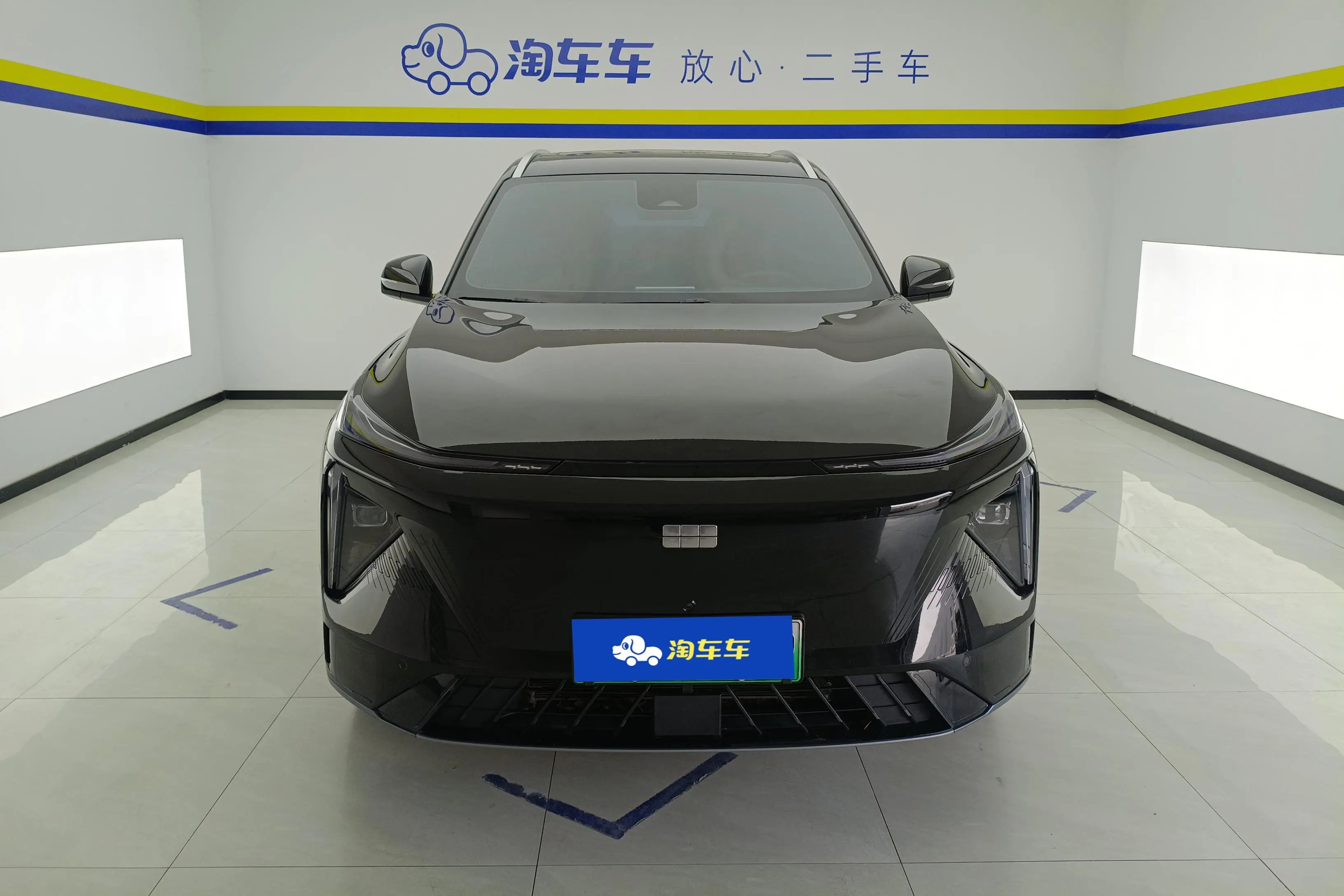 Geely Galaxy L7  из Китая