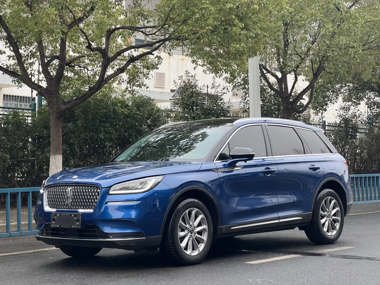 Lincoln Adventurer
