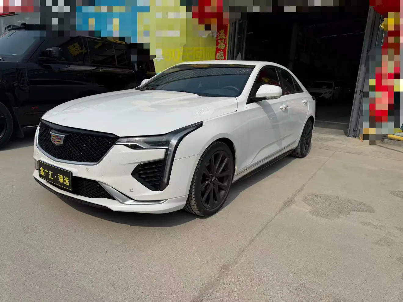 Cadillac CT4