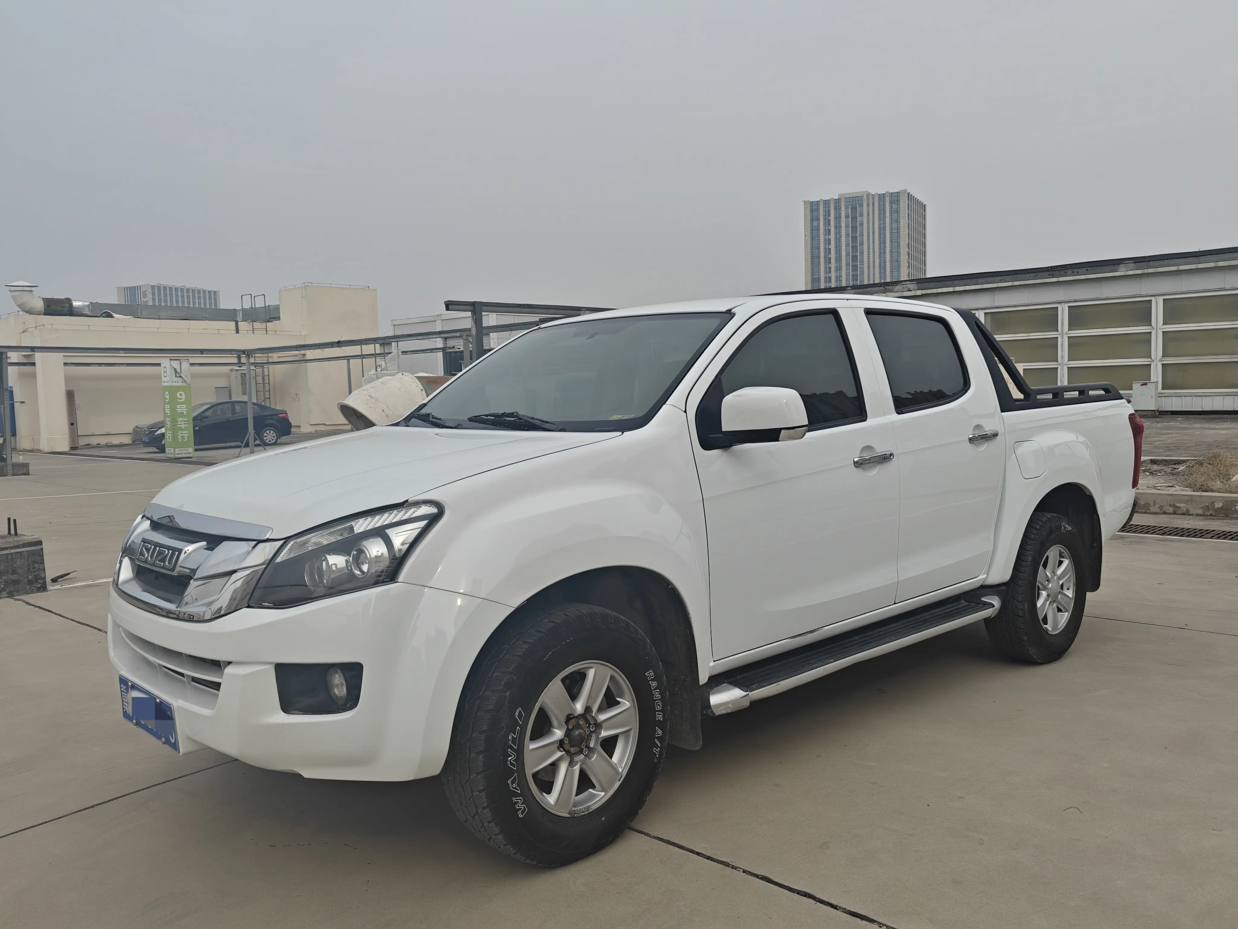 Isuzu Suzutaku
