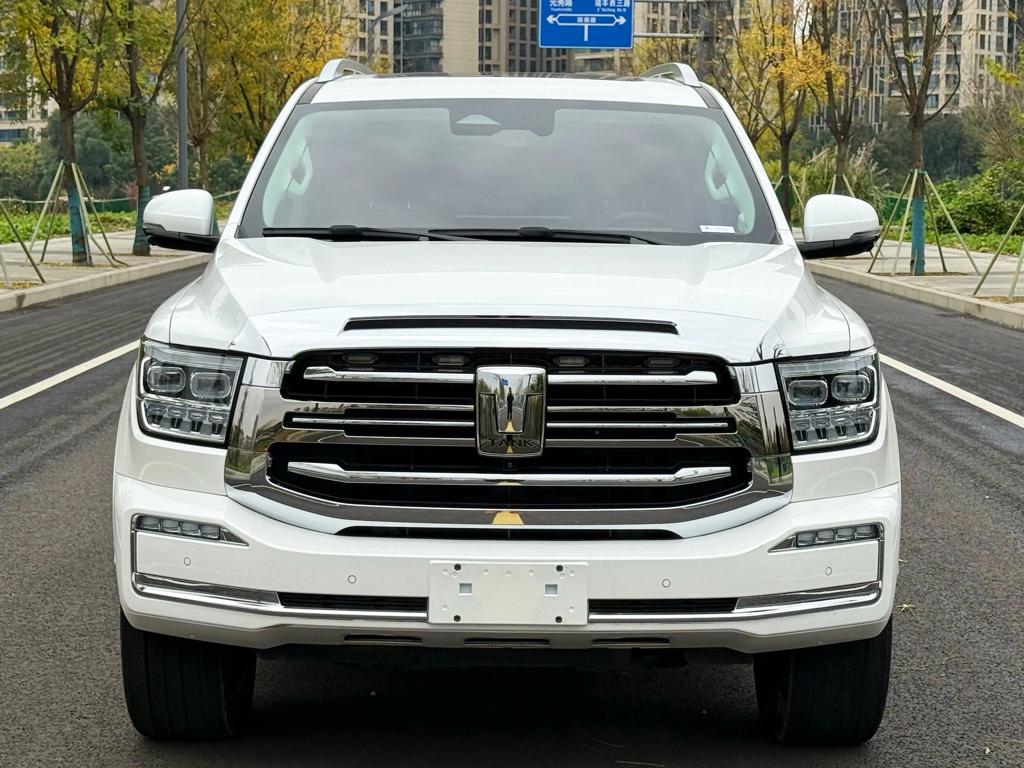 Tank 500  из Китая