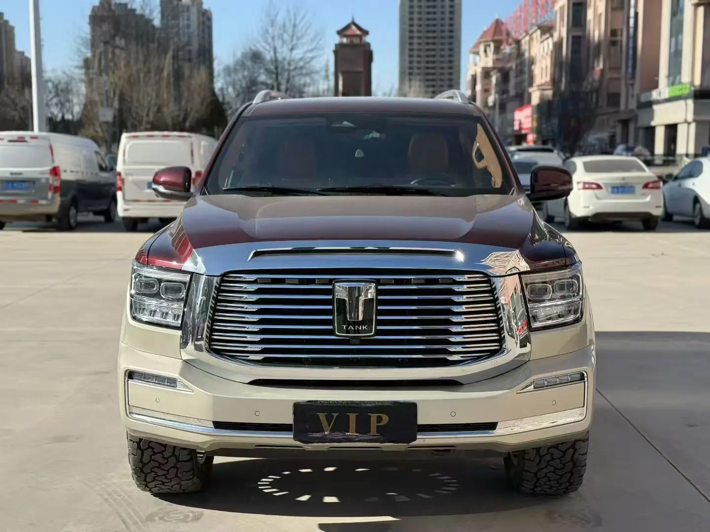 Tank 500  из Китая