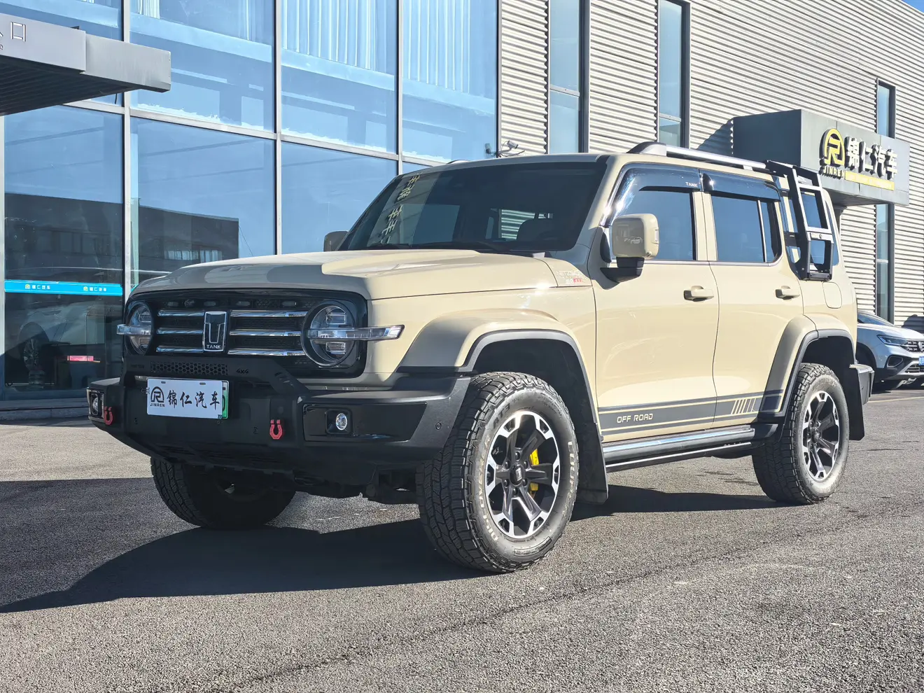 Tank 300 Hi4-T  из Китая