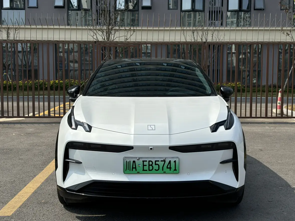 ZEEKR X  из Китая