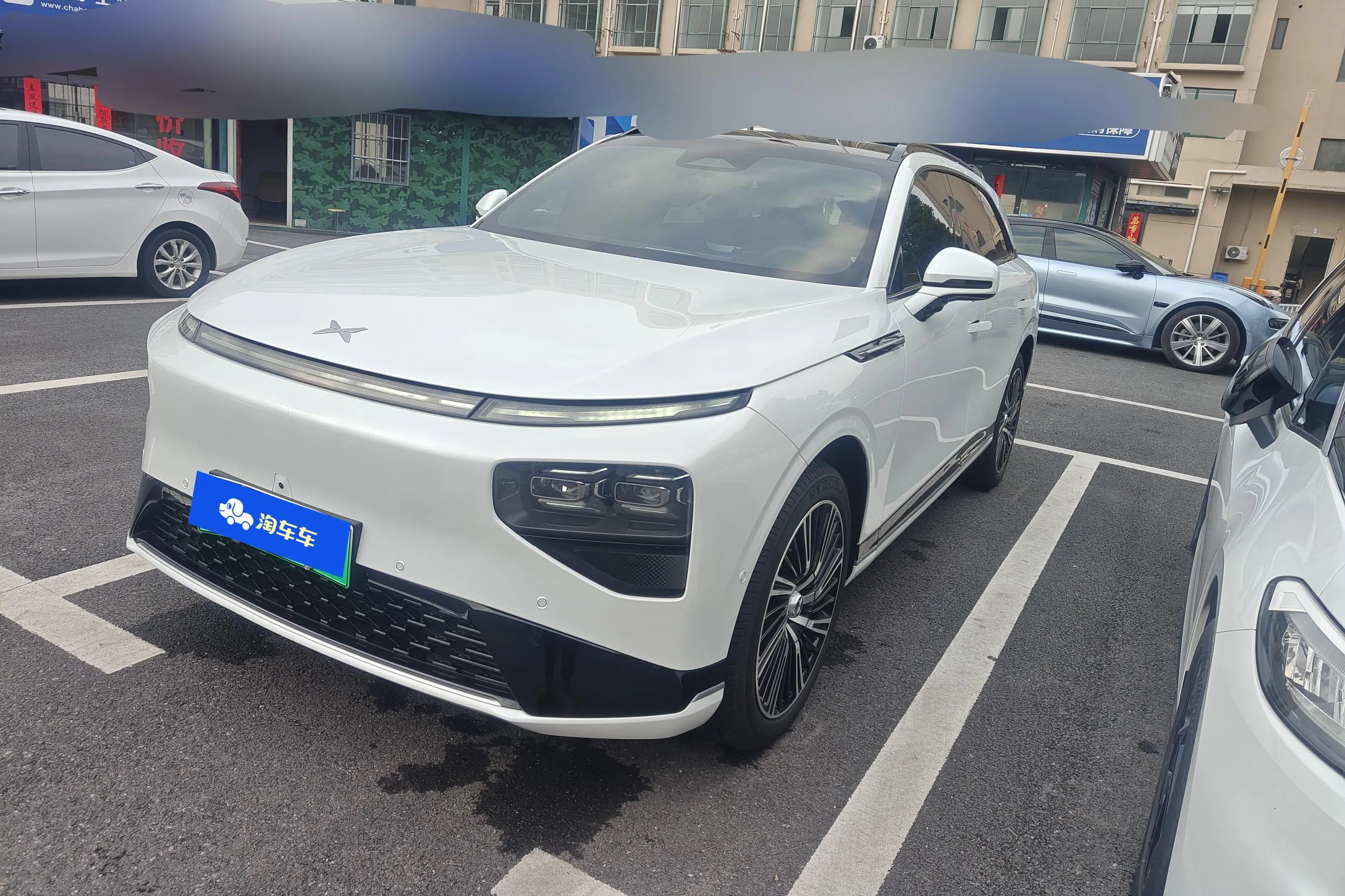 Xpeng G9