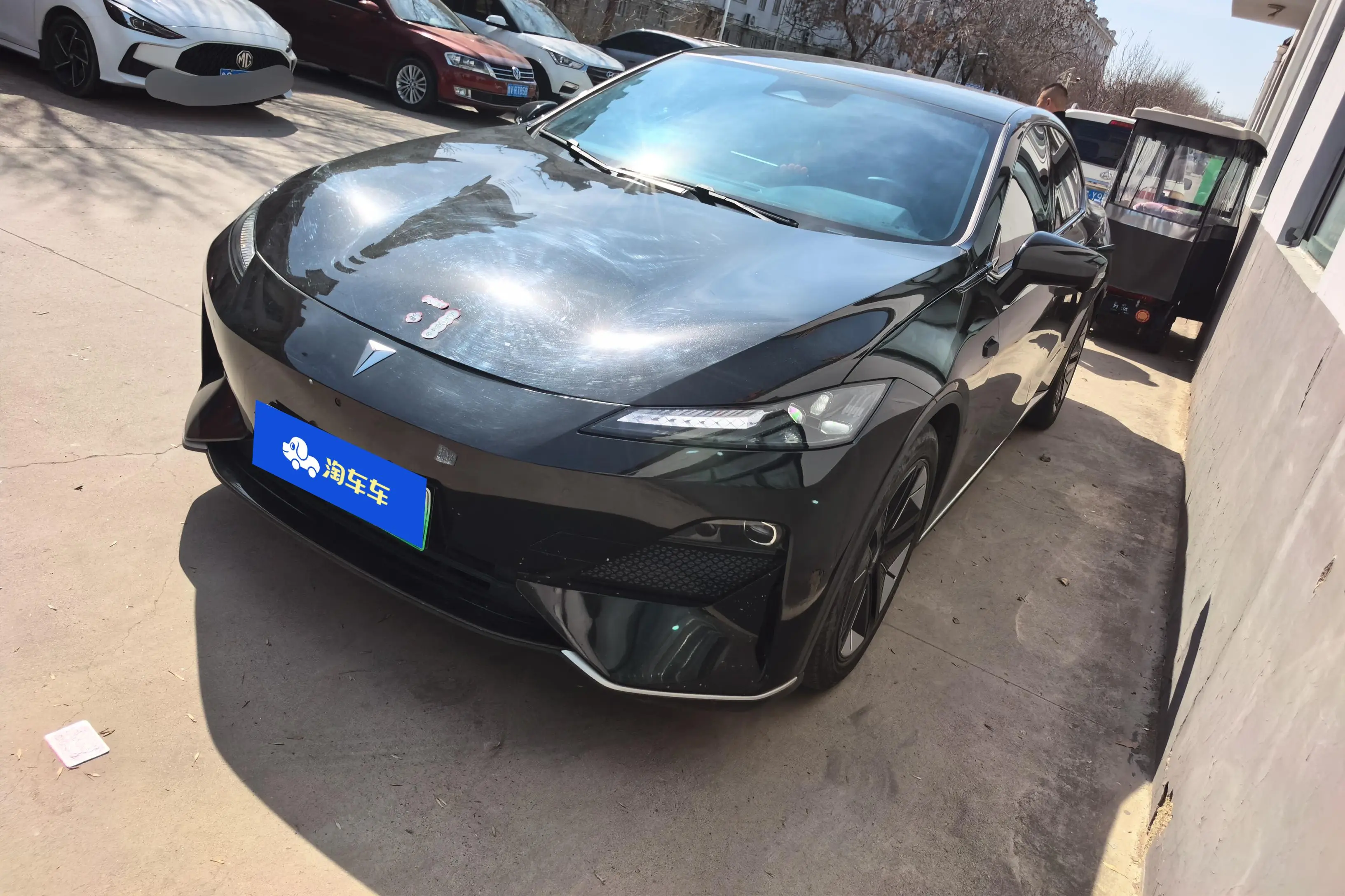 Deepal Dark blue SL03  из Китая