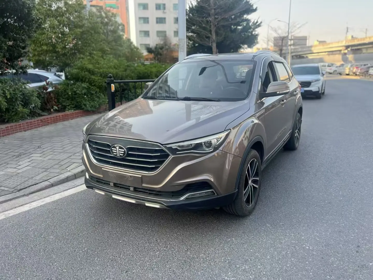 FAW Bestune X40