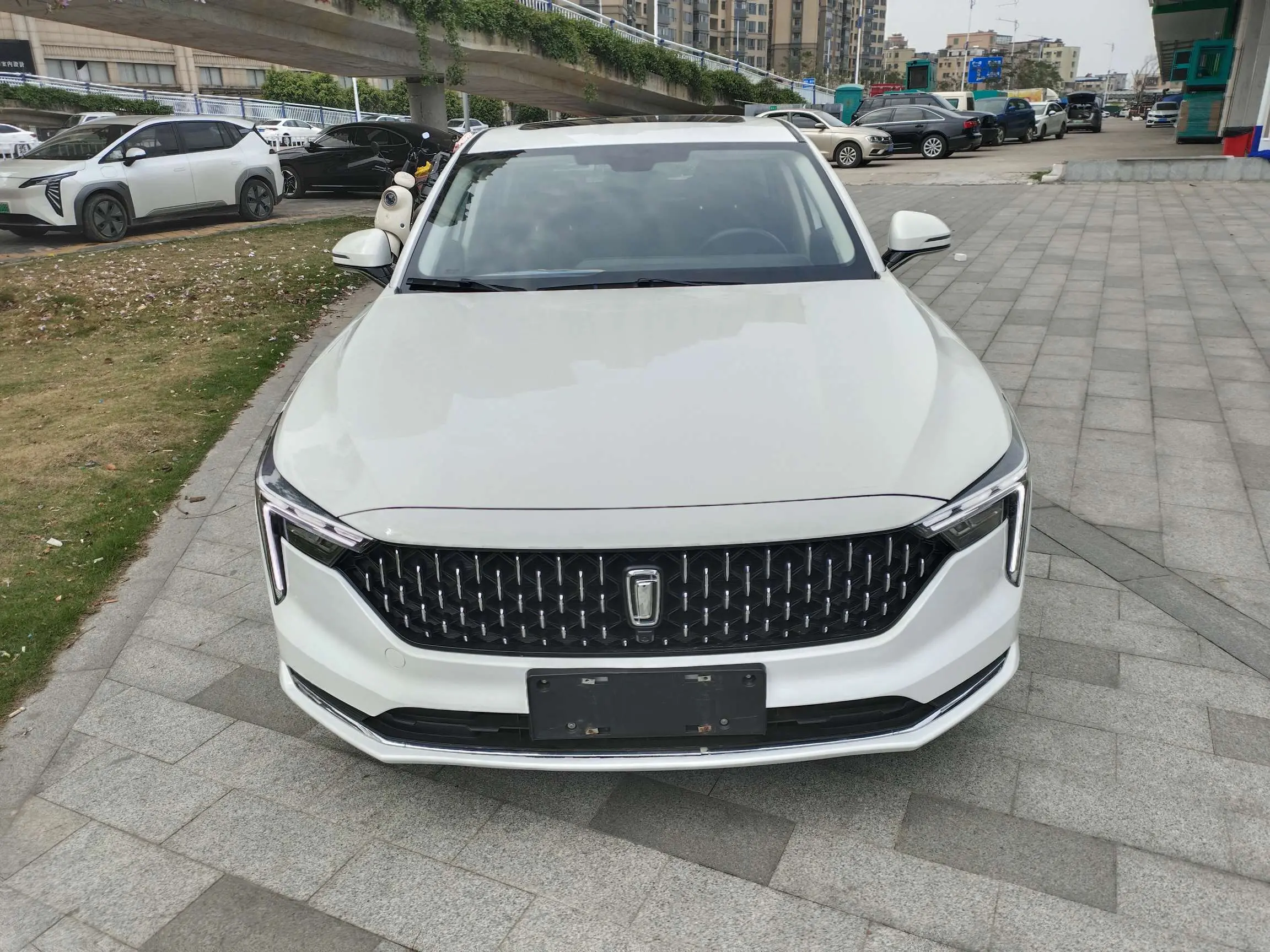 FAW Bestune B70 (Besturn B70)  из Китая