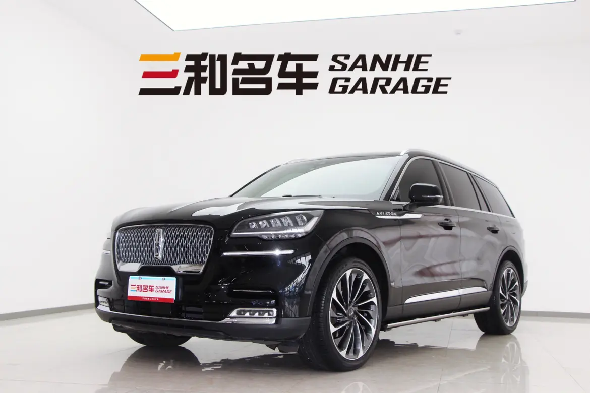 Lincoln Aviator