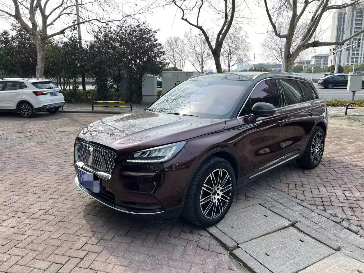 Lincoln Adventurer