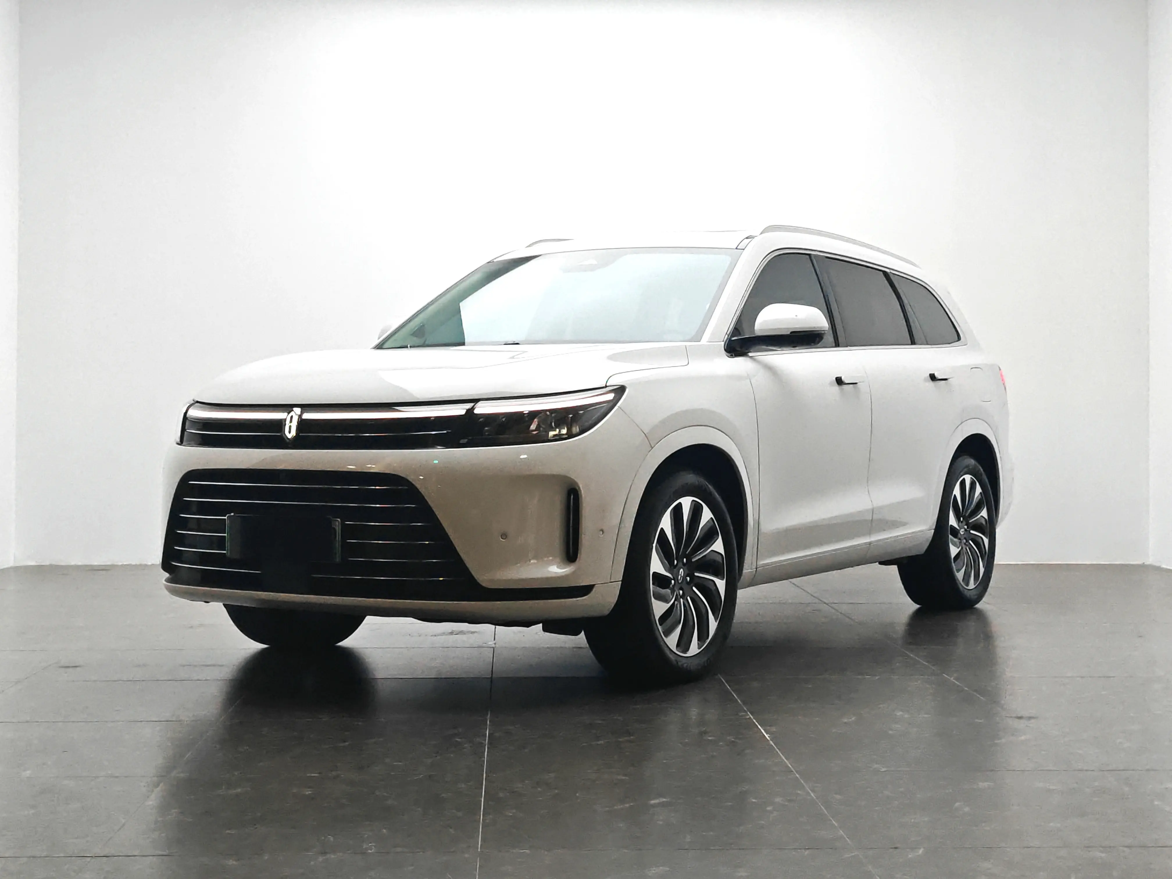 AITO M7