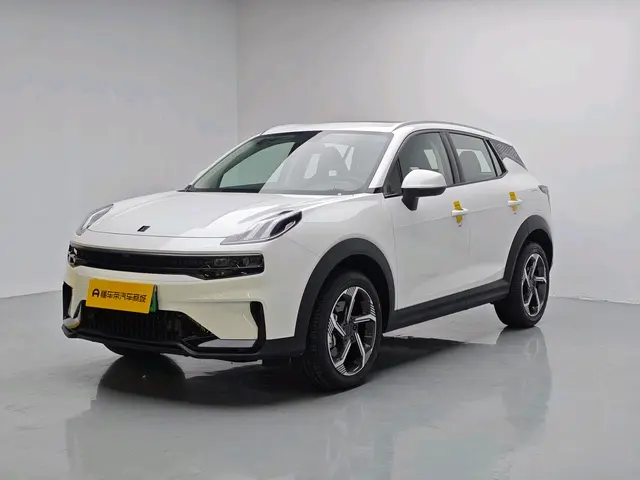 Lynk & Co 06 EM-P