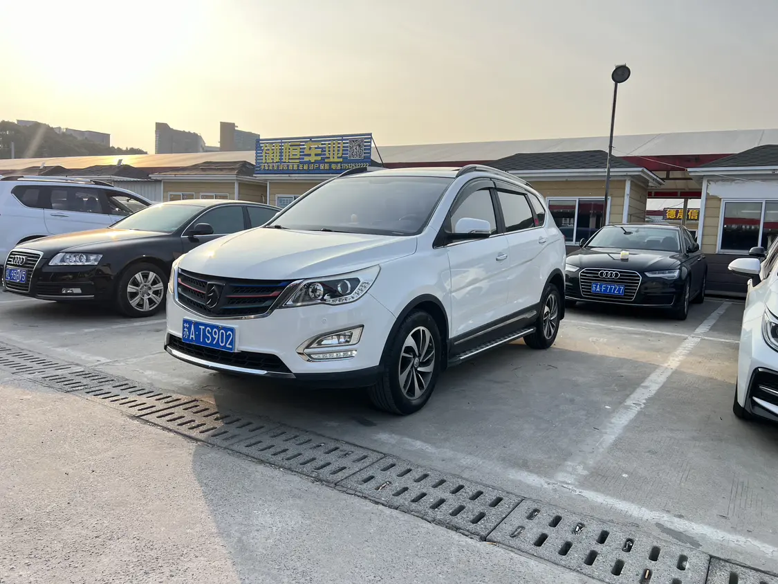 Baojun 560