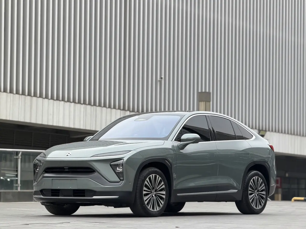 NIO EC6